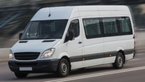 Kurumsal personel taşımacılığı için servis araçları
